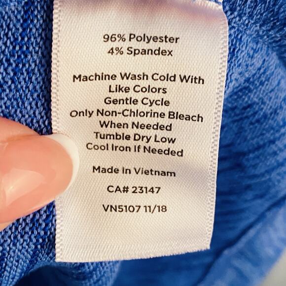 T By Talbots Top 100% Cotton 3/4 Sleeve Womens L Blue Surplice Back Lace Cuffs - Picture 6 of 7